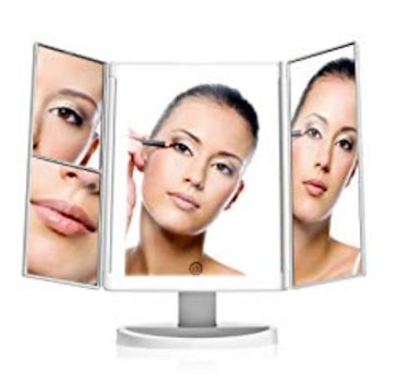 Beautyworks Illuminated LED Mirror with Magnification
