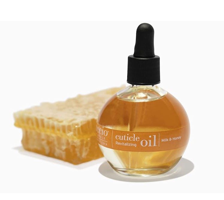 Cuccio Naturale Milk and Honey Cuticle Revitalizing Oil