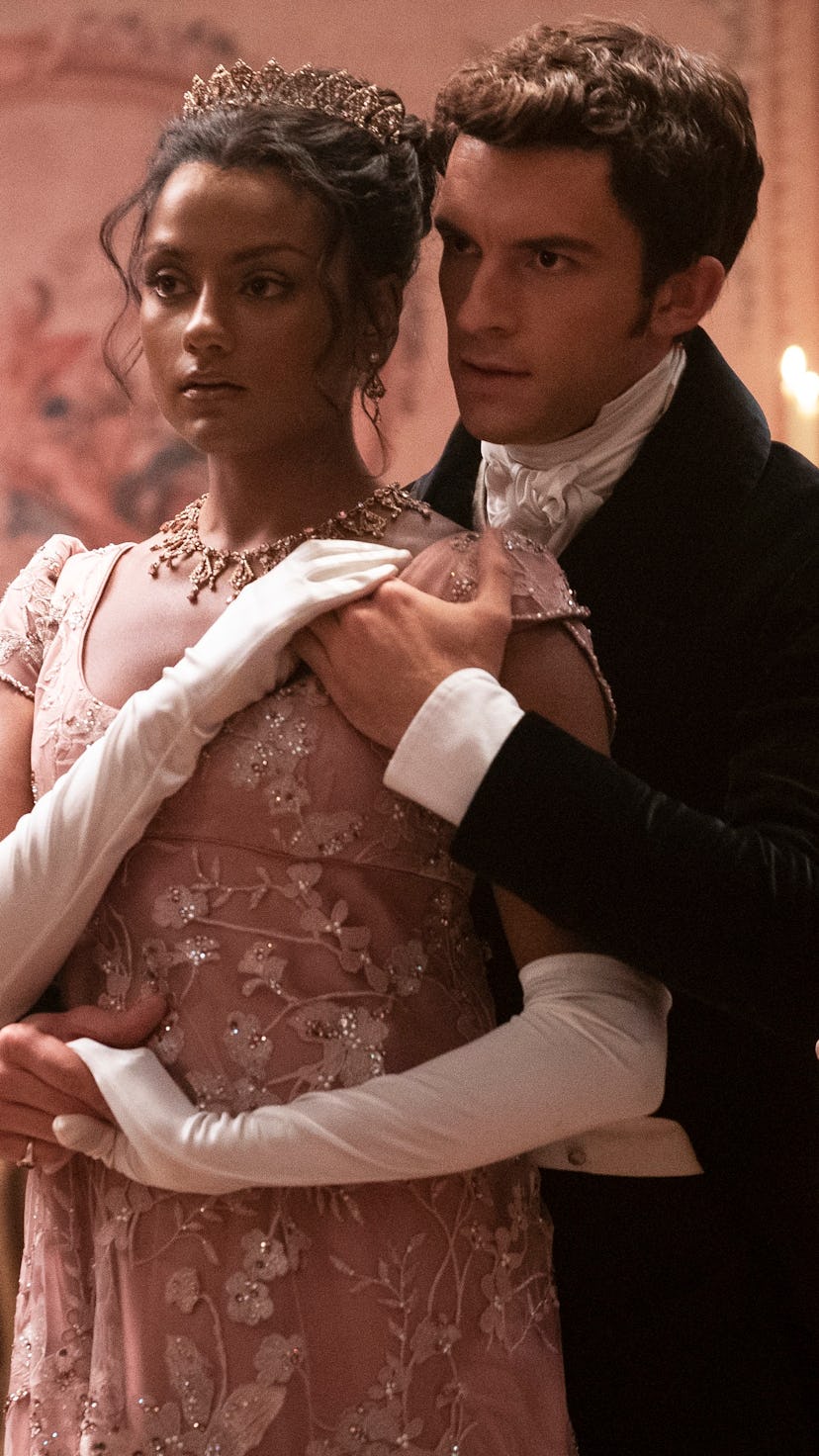 Kate (Simone Ashley) and Anthony (Jonathan Bailey) on Season 2 of 'Bridgerton', which four zodiac si...