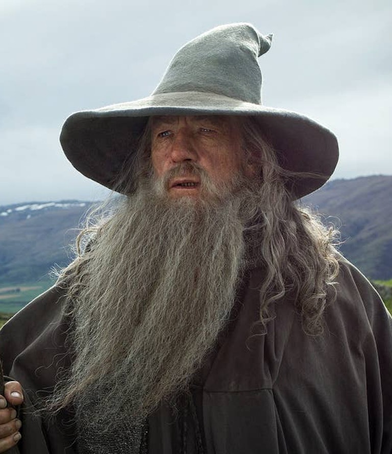 'Rings of Power' has a Gandalf problem — 2 mysterious characters can fix it