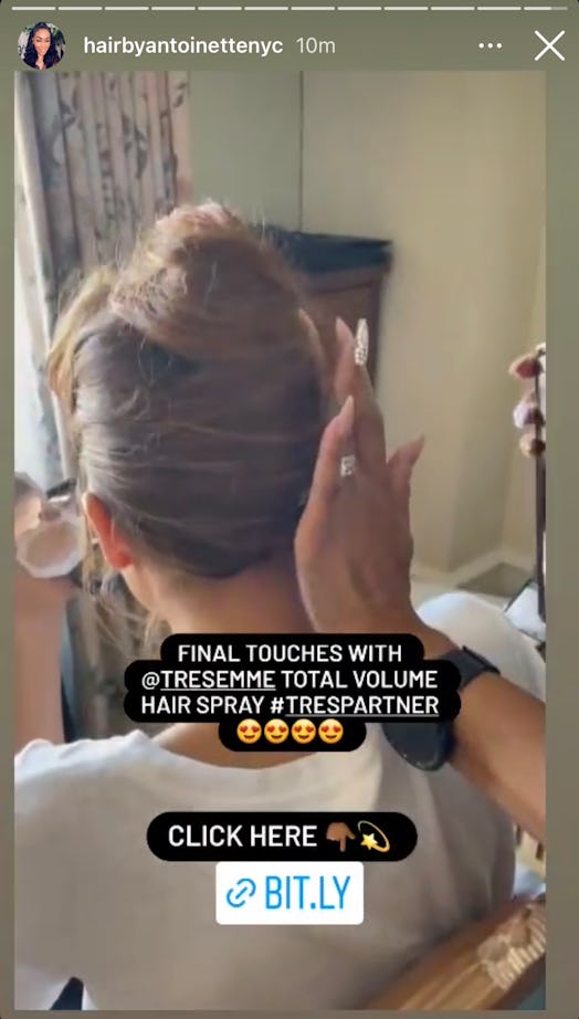 Zendaya gets ready for the 2022 Oscars.