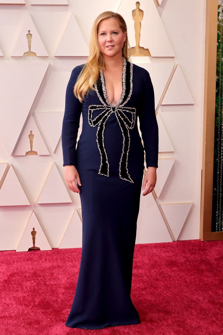 Amy Schumer attends the 94th Annual Academy Awards