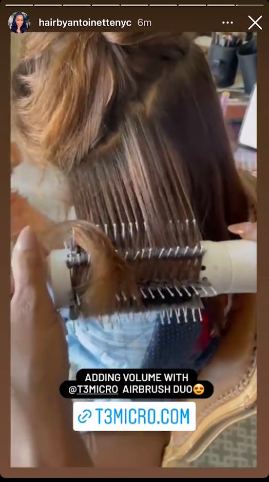 Zendaya's hairstylist preps her hair for the 2022 Oscars.