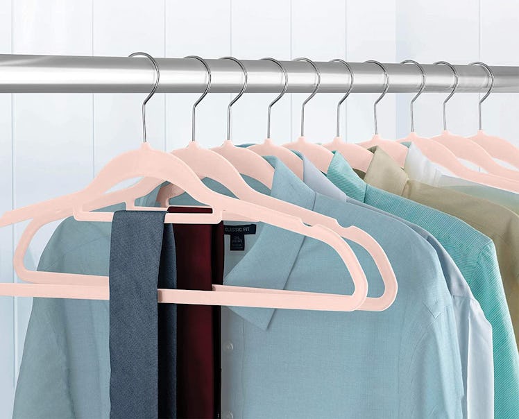 ZOBER Premium Velvet Hangers with Tie Bar (20-Pack)