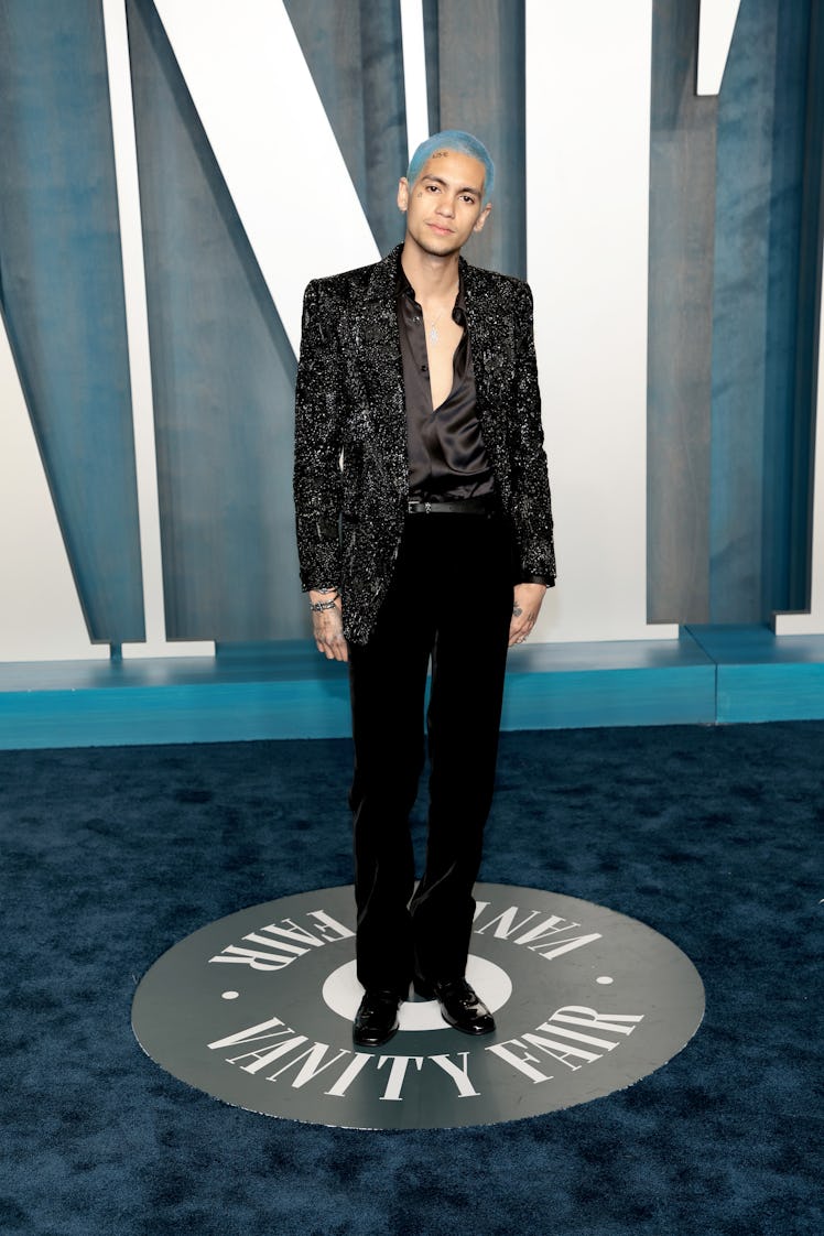 Dominic Fike attends the 2022 Vanity Fair Oscar Party