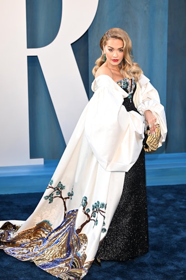 Rita Ora attends the 2022 Vanity Fair Oscar Party