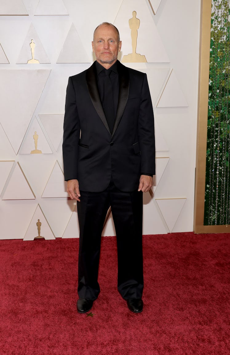 Woody Harrelson attends the 94th Annual Academy Awards