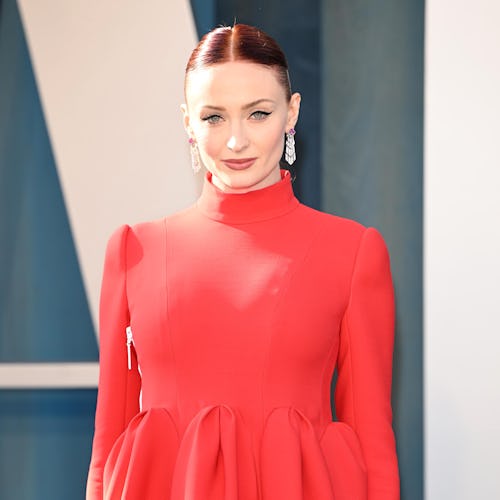 Sophie Turner attends the 2022 Vanity Fair Oscar Party 
