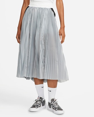 Nike x sacai pleated skirt april outfit
