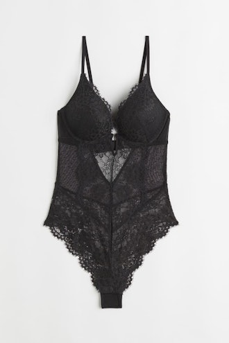 This lacy bodysuit from H&M is perfect piece to master the sexy clothes trend.