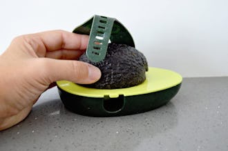 daily problems that need solving Evriholder Saver Avocado Holder (2-Pack)