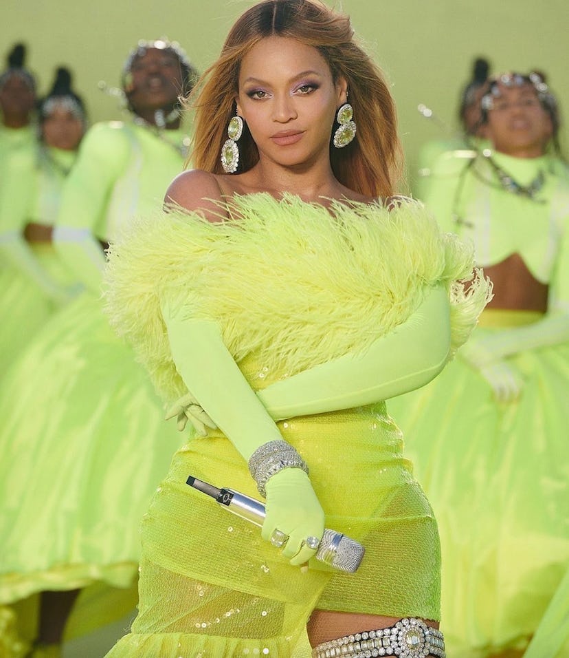 Beyonce King Richard Oscas performance hair and makeup
