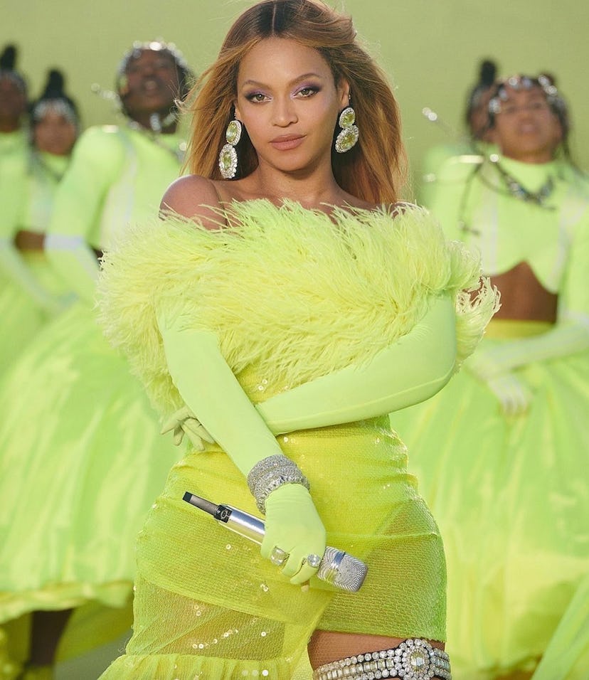 Beyonce King Richard Oscas performance hair and makeup