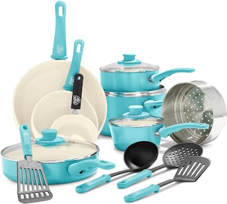 GreenLife Soft Grip Ceramic Nonstick Cookware Set (16 Pieces)