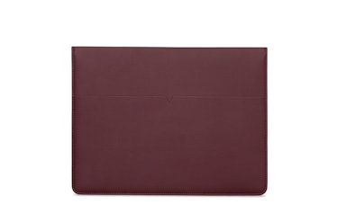 This burgundy laptop sleeve from von Holzhausen is minimalist and sustainably made.