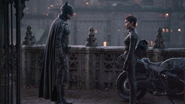 Batman (Robert Pattinson) and Catwoman (Zoë Kravitz) in Matt Reeves’ The Batman.