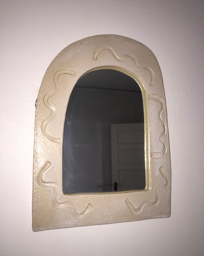 Stretch Doorway Wall Mirror