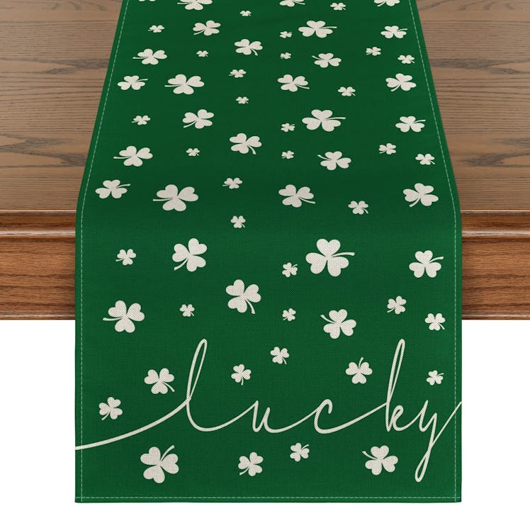Lucky Table Runner