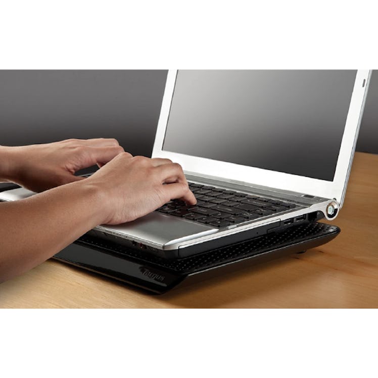 Targus Laptop Chill Mat with USB port