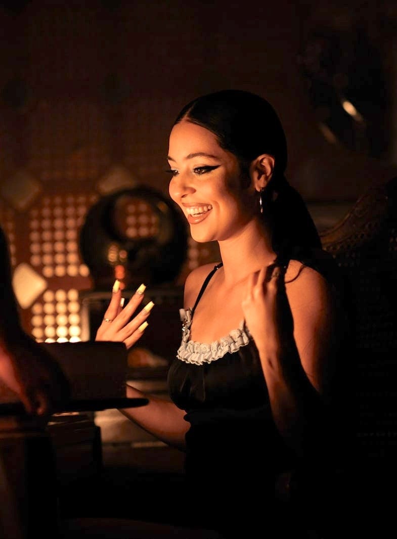 Maddy (and her green nail art) on her birthday on 'Euphoria' Season 2.