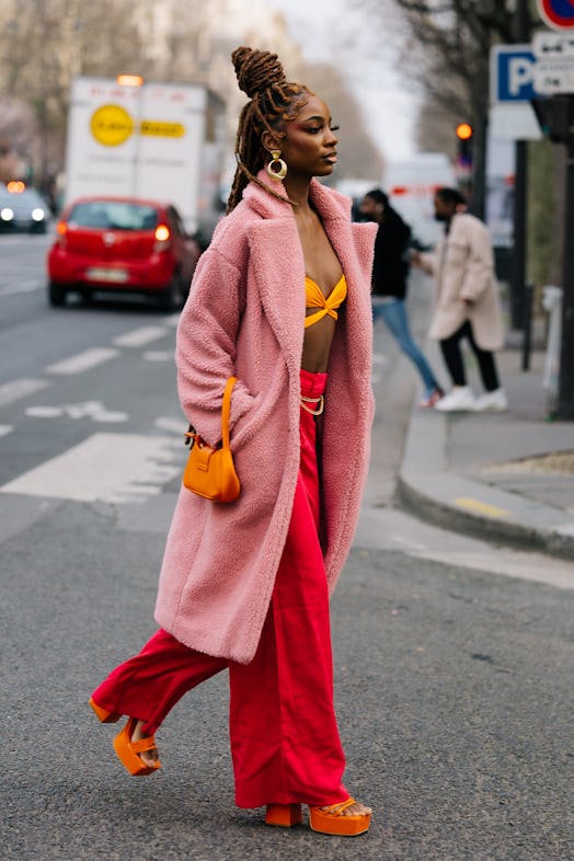 Paris Fashion Week Fall/Winter 2022 Street Style