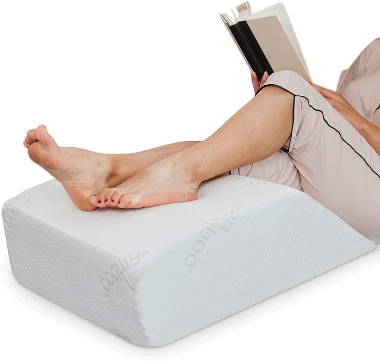 Zen Bamboo Wedge Pillow