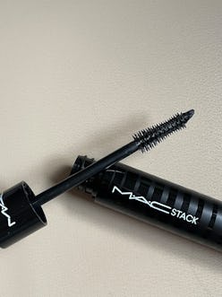 MAC Stack Mascara Review: Long Lashes Are Guaranteed