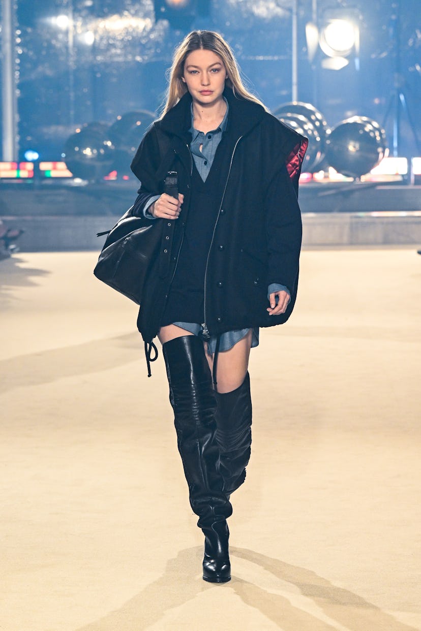 Gigi Hadid walking the fall 2022 Isabel Marant show