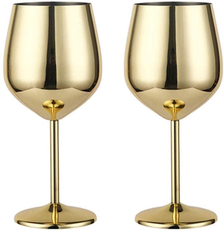 Amazon is where to buy the gold wine glasses from 'Love Is Blind.'