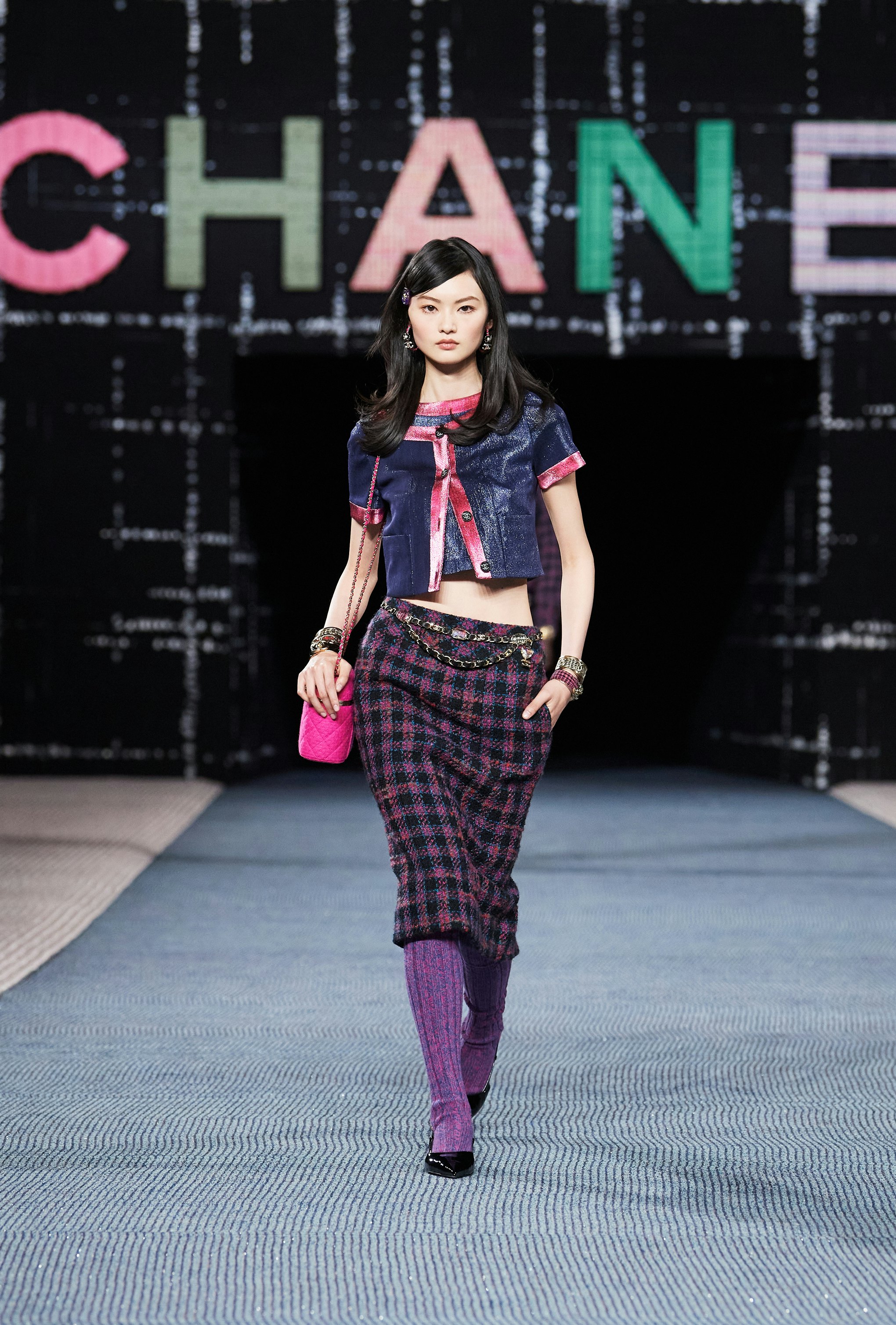A Lesson in Tweed for Chanel's Fall-Winter 2022/23 Ready to Wear