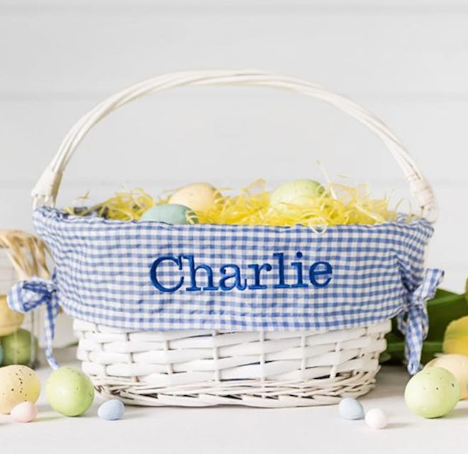 This rattan basket is a classic choice for toddlers.