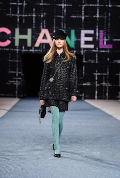 model walking the chanel fall winter 2022 runway