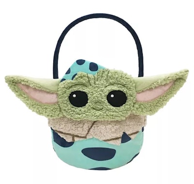 This Easter basket for toddlers features Baby Yoda.