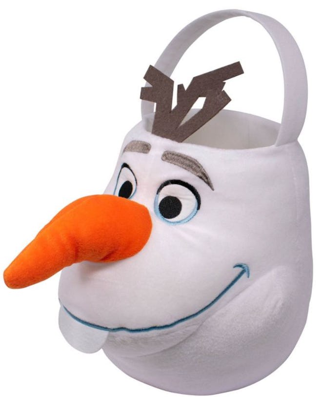 This Olaf Easter basket is a fun choice for toddlers.