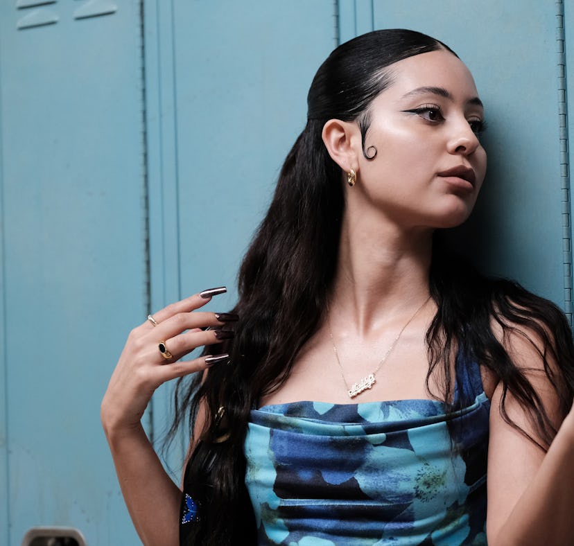 Maddy Perez, as played by Alexa Demei, on 'Euphoria' Season 2 looks into her locker. Her manicure is...