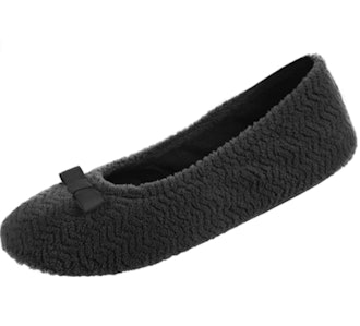 This Isotoner pair is one of the best ballerina slippers for sweaty feet