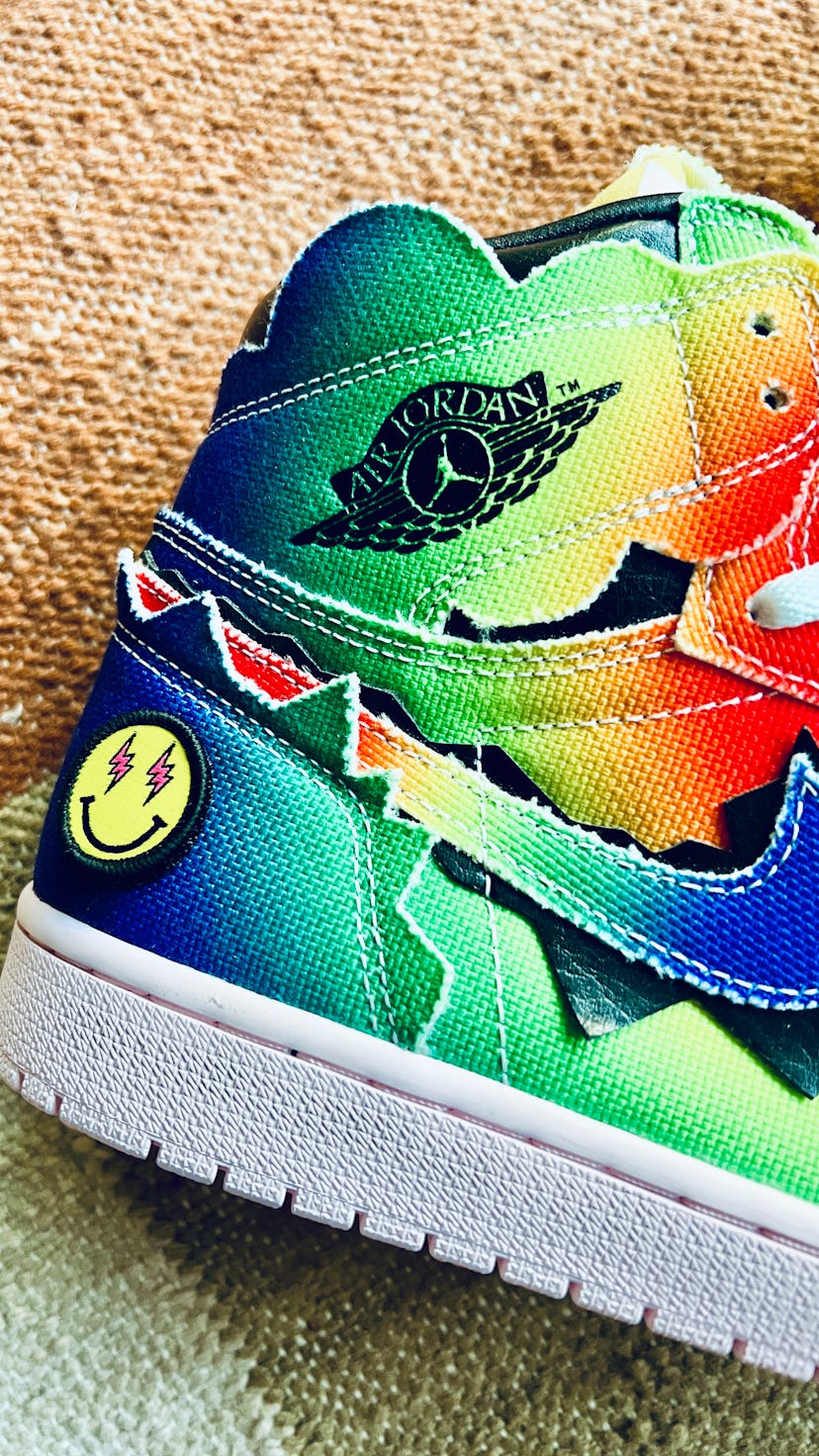 Wearing Nike's J Balvin Jordan 1: The colorful sneaker we needed Wearing Nike's J Balvin Jordan 1: The colorful sneaker we needed
