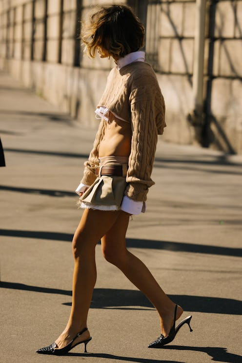 Paris Fashion Week Fall/Winter 2022 Street Style
