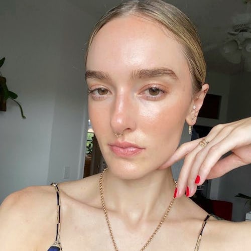 Hannah Baxter gold earrings jewelry