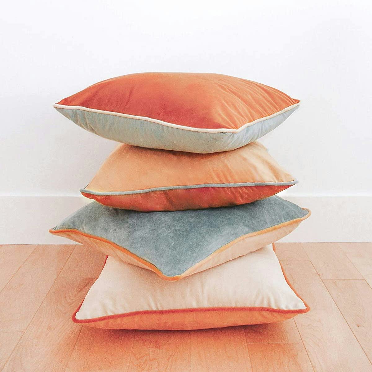 The 10 Best Throw Pillows For A Leather Couch