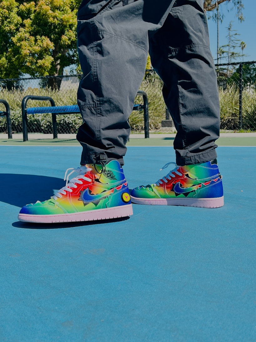 krom bereiken geroosterd brood Wearing Nike's J Balvin Jordan 1: The colorful sneaker we needed