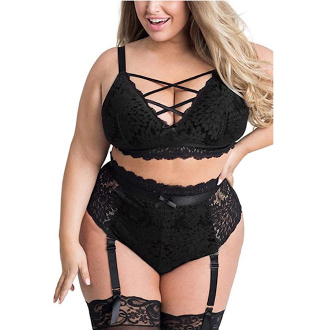EVELUST Lace Lingerie Set