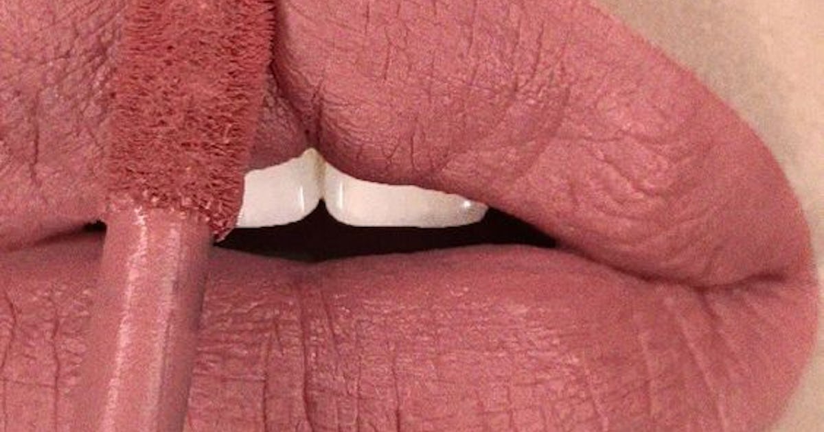 Summer 2022’s Best Lipstick Colors, Predicted By Makeup Artists Summer 2022’s Best Lipstick Colors, Predicted By Makeup Artists