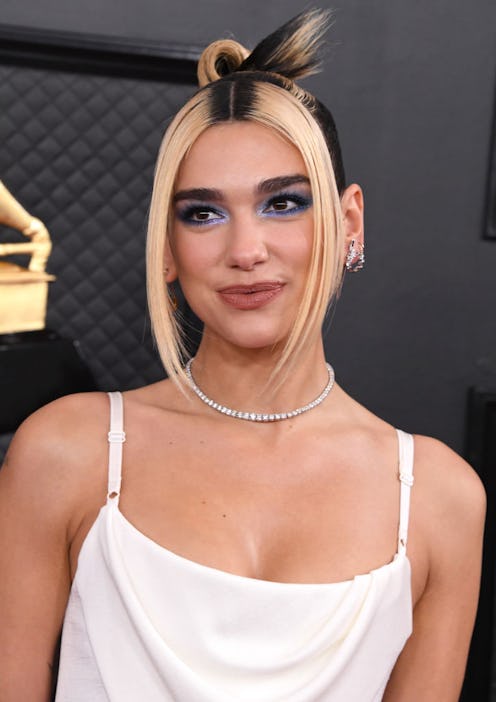 A look at the best Grammys hairstyles of recent years.