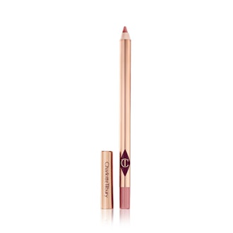 A lip plumping nude liner