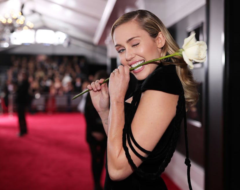 Miley Cyrus topped the roundup of the most memorable Grammys hair looks.