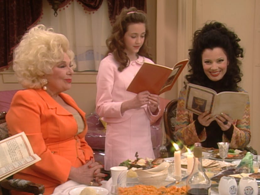 The Fine and Sheffield families have a Passover Seder on 'The Nanny'