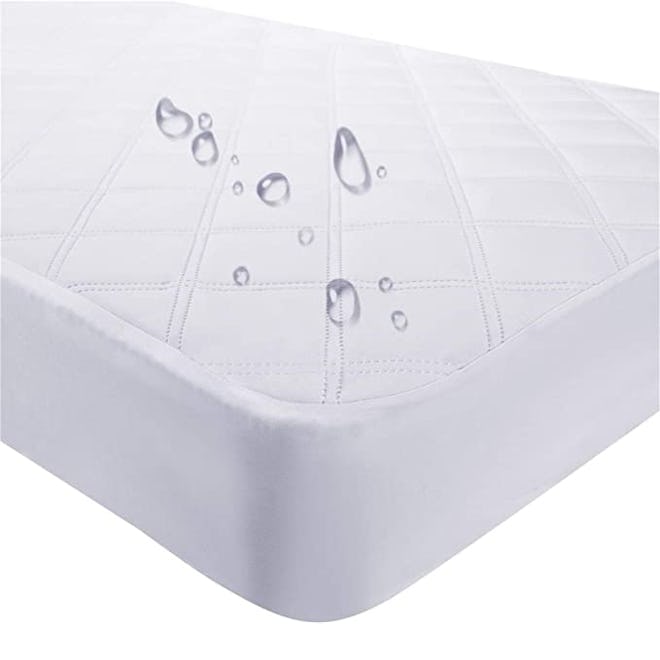 Breathe easy knowing this mattress cover is safe and will keep your mattress dry.