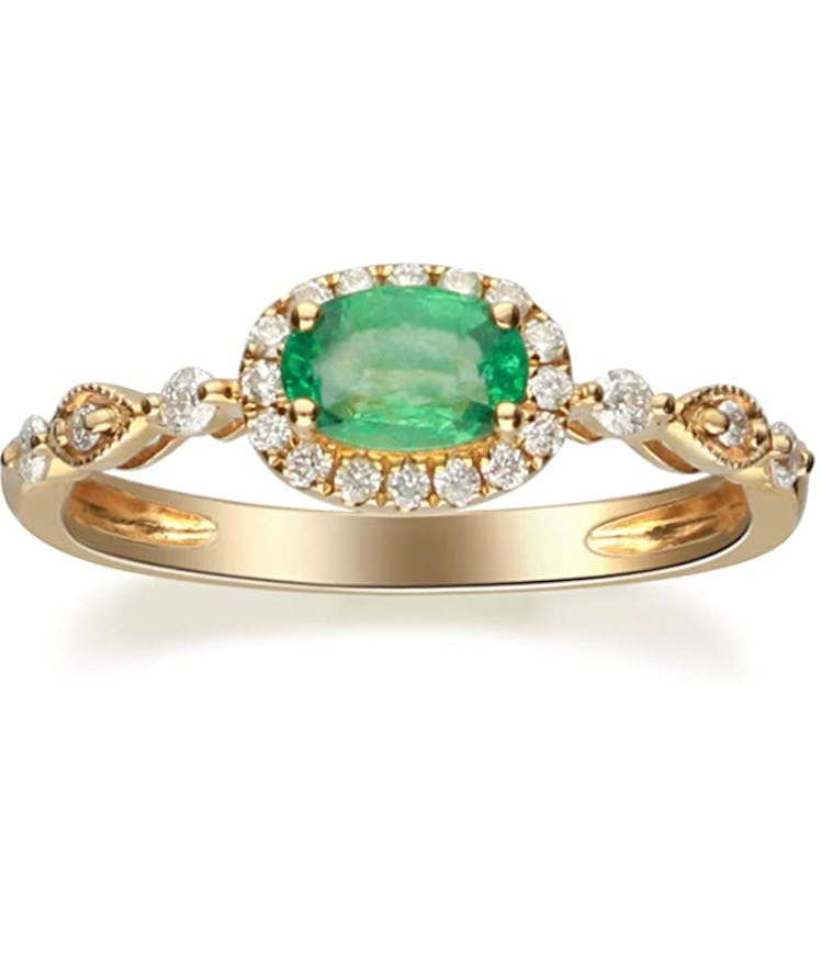 Oval-Cut Emerald 14K Gold Ring