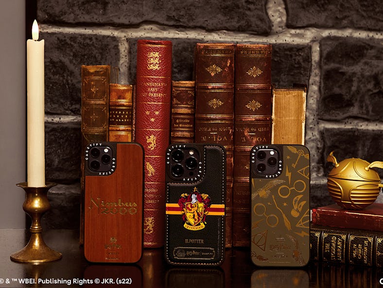 The CASETiFY and 'Harry Potter' collection features Hogwarts House cases. 